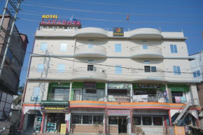 Hotel Aaradhya Near Airport
